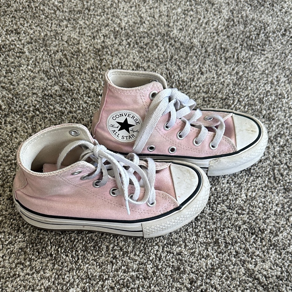 Converse Pink Chuck Taylor All-Star Sneakers